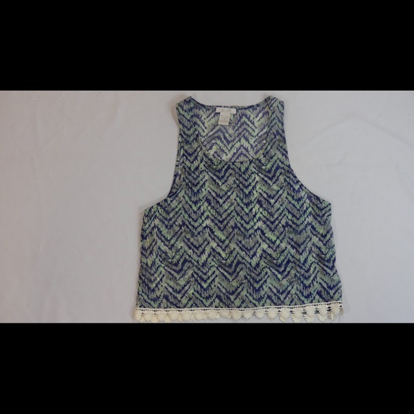 Cropped Tank - Picture 5 of 5